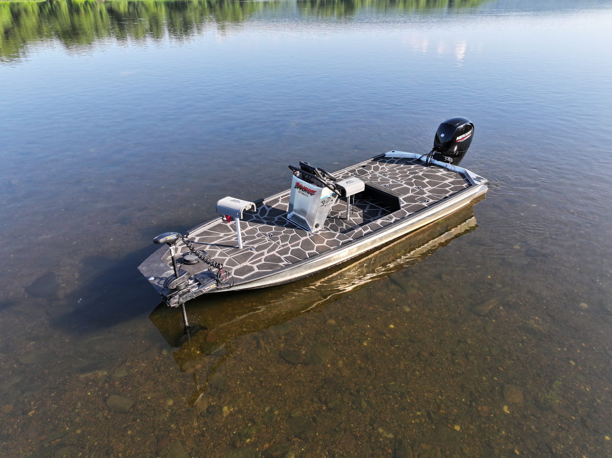 Overhead view of an SR 60 hull